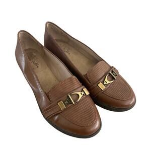 LifeStride Women’s Brown Merge Loafers with Gold Buckle